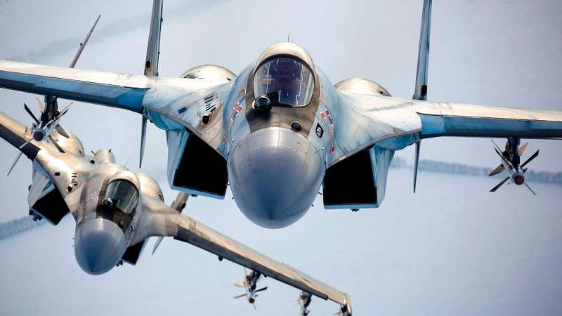 ВКС России и ВВС Сирии нанесли удары по местам скопления боевиков